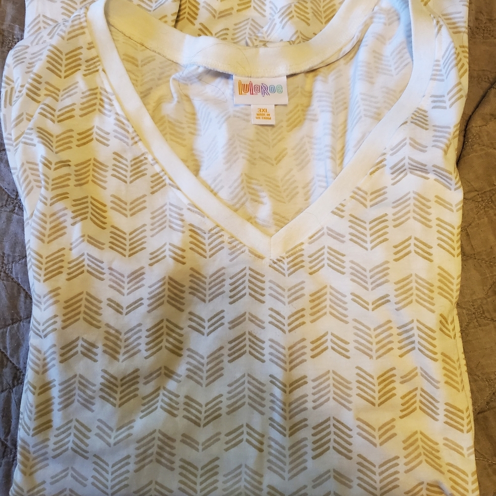 Lularoe 3x christy t